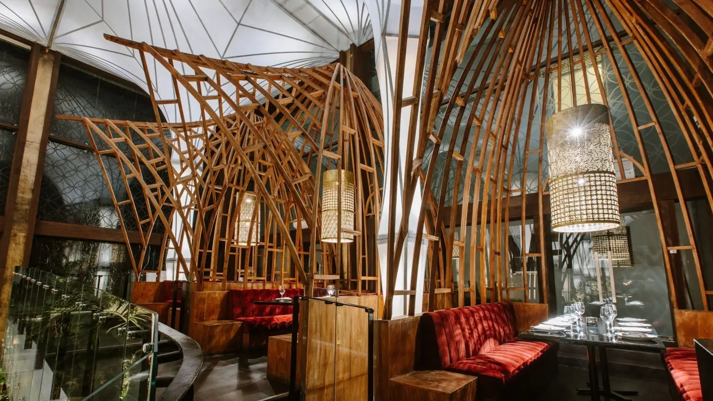 merah putih mezzanine